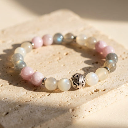 Bracelet Labradorite, Pierre de Lune & Kunzite — Énergie Féminine