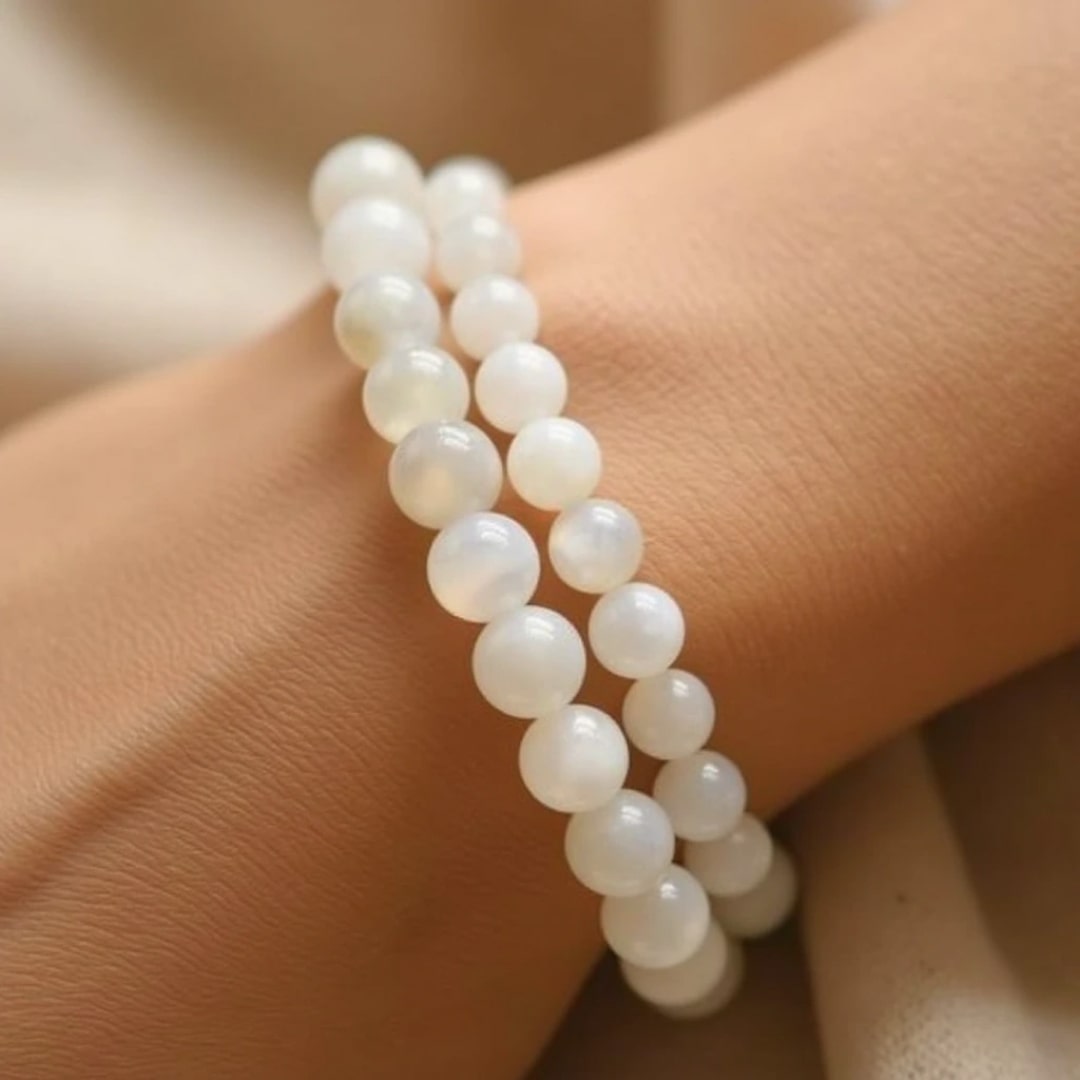Bracelet Pierre de Lune — Intuition Féminine & Cycles de Vie