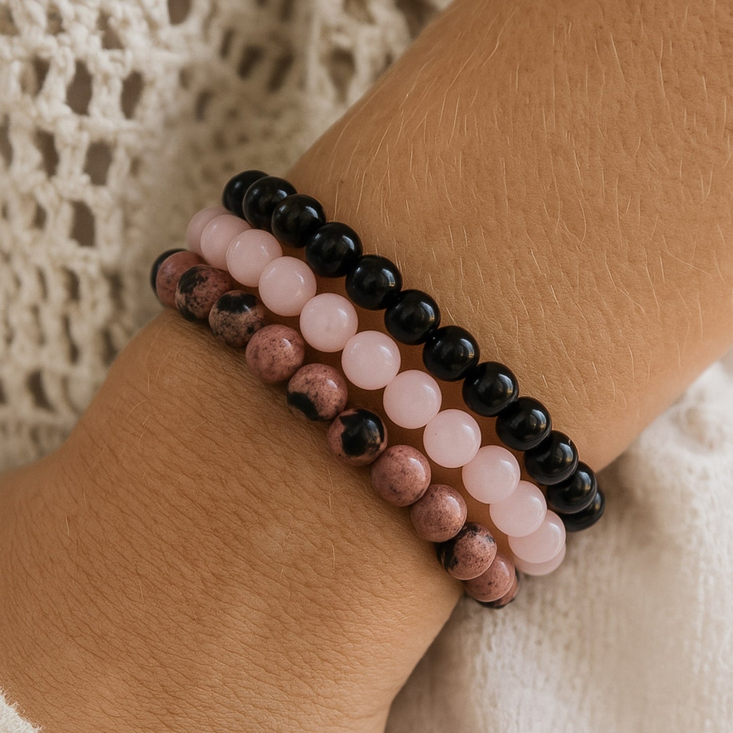 Trio Onyx, Quartz Rose & Rhodonite — Paix, Amour & Équilibre
