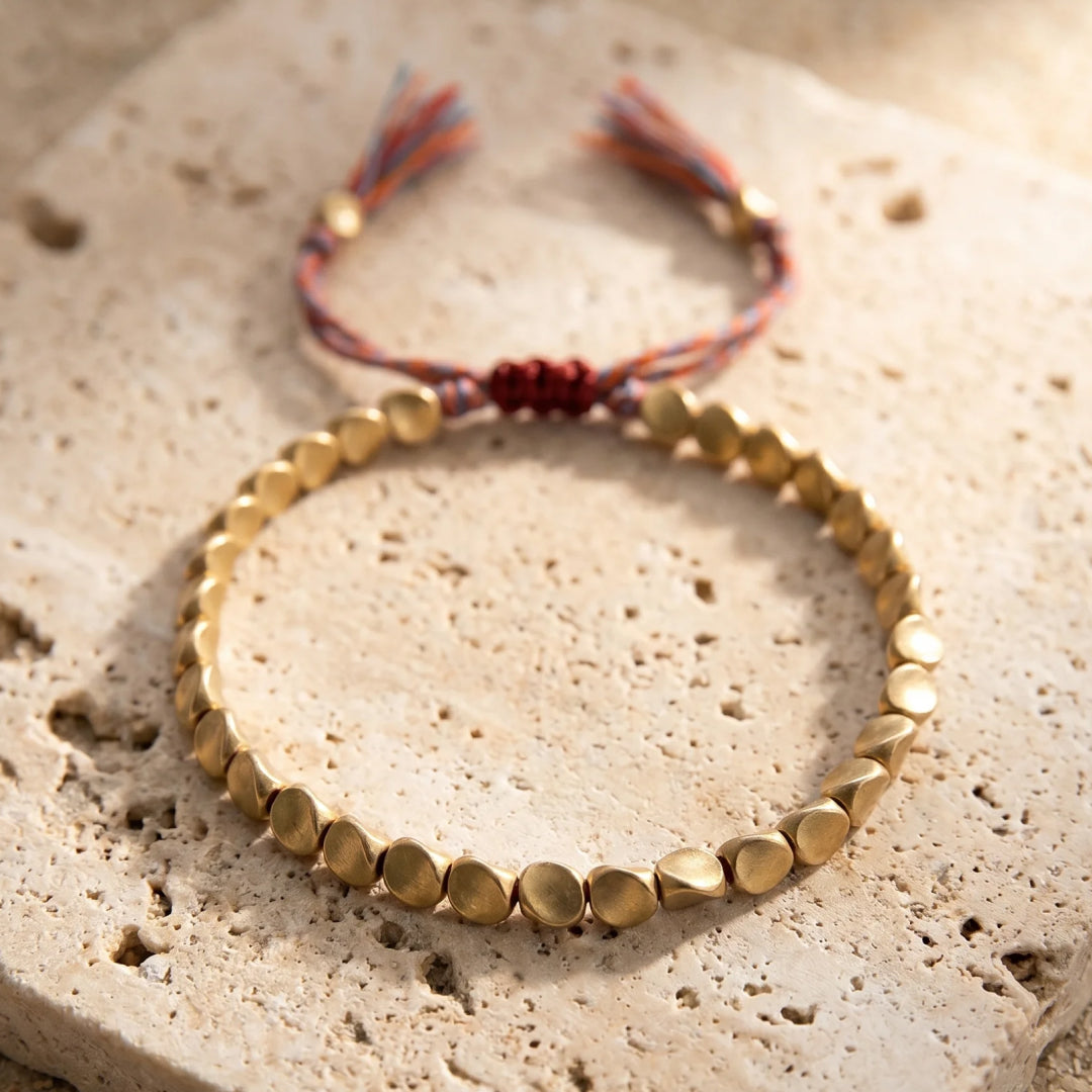 Bracelet Tibétain en Cuivre — Équilibre & Énergie Vitale
