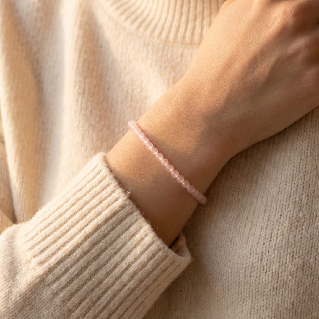 Bracelet Fin en Pierres Naturelles 4mm — Discret & Élégant