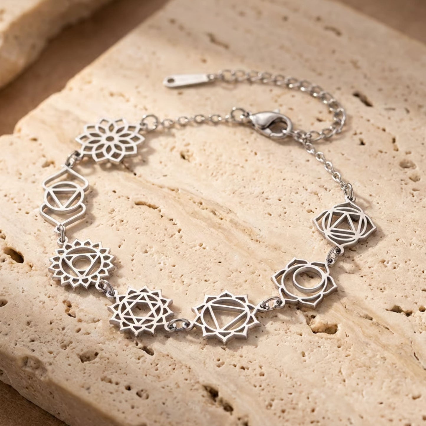 Bracelet "Alignement" – Symboles des 7 Chakras - Argent - L'Arbre des Chakras