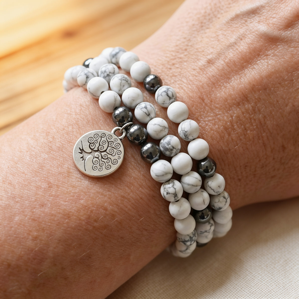 Bracelet Mala Howlite & Hématite — Bien-Être & Sérénité