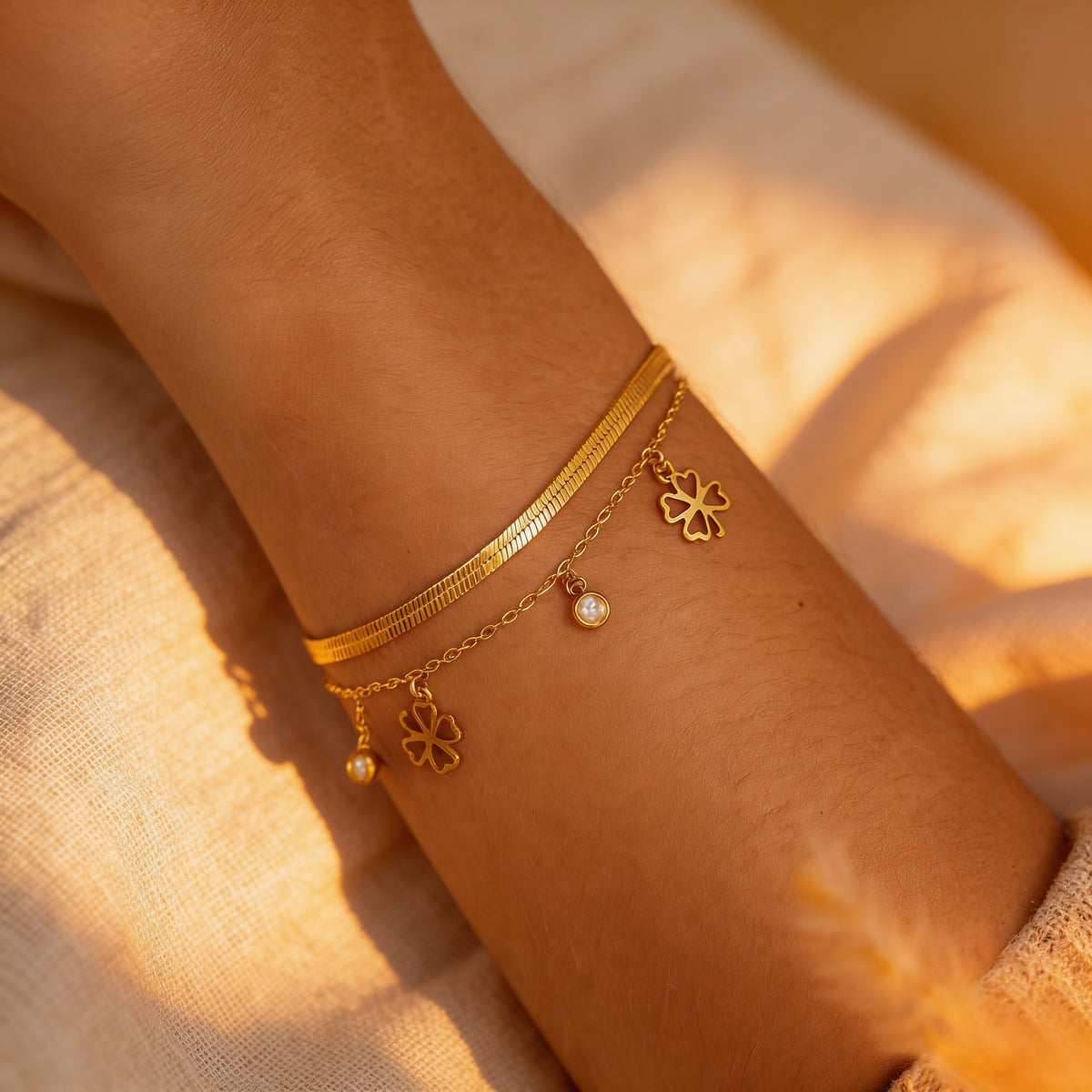 Bracelet Trèfle Enchanté — Chance & Élégance Or/Argent