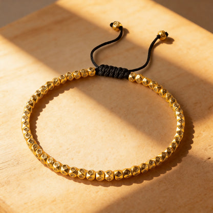 Bracelet "Harmonie Tibétaine" en Perles Facettées - Or - L'Arbre des Chakras