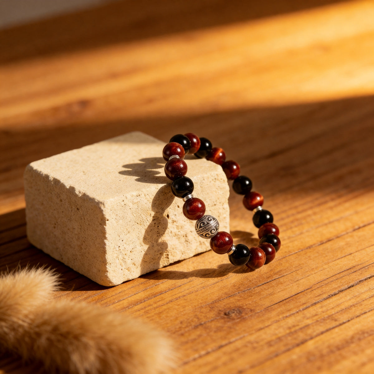 Bracelet Grenat, Œil de Taureau & Obsidienne — Flamme & Résilience
