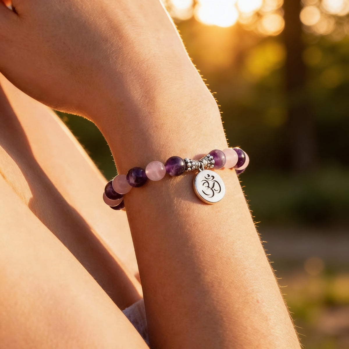 Bracelet "Amour & Spiritualité" en Améthyste & Quartz Rose - Om / 17cm - L'Arbre des Chakras