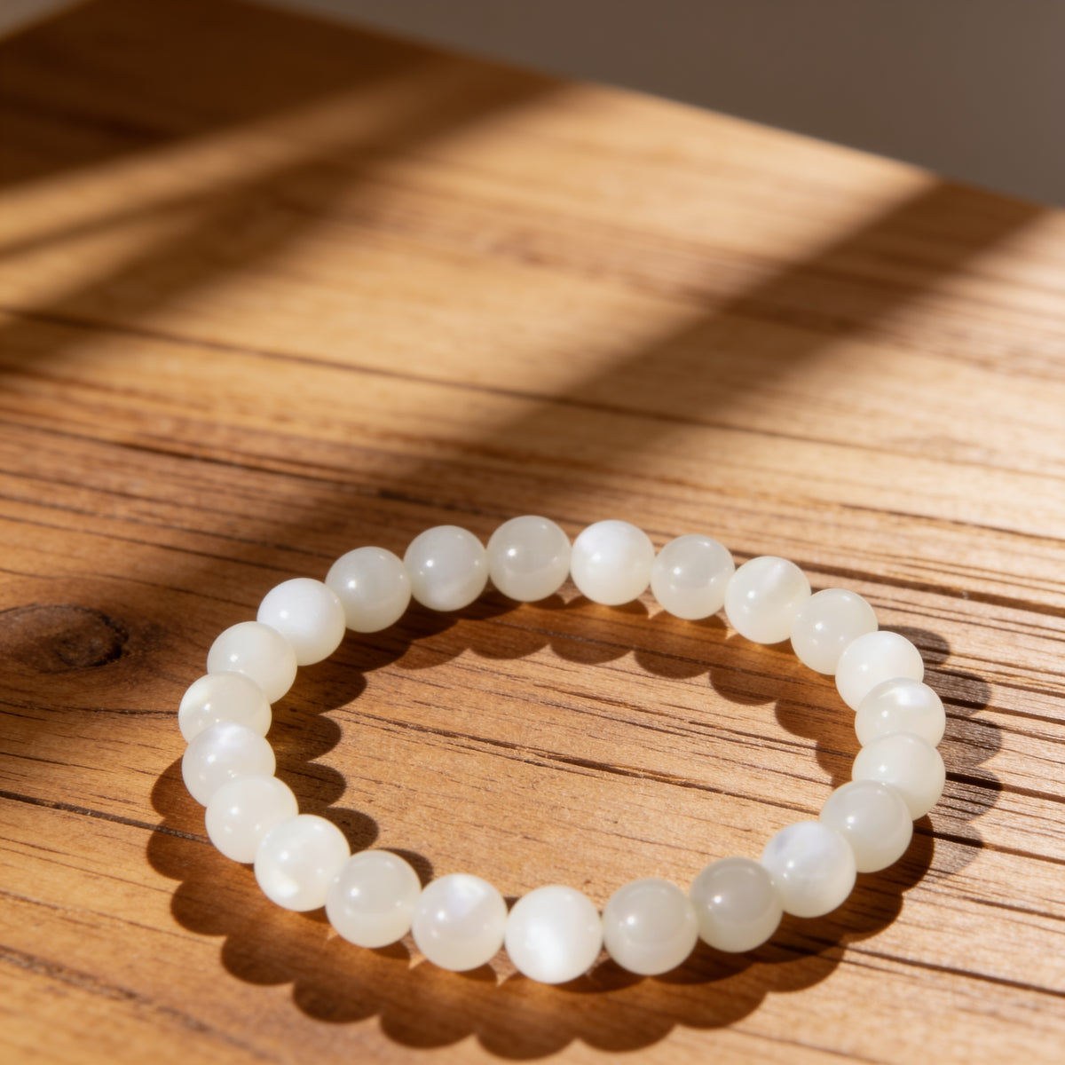 Bracelet Pierre de Lune — Intuition Féminine & Cycles de Vie