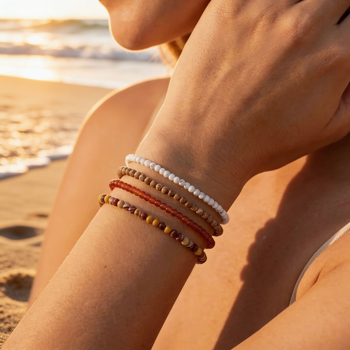 Bracelet Fin en Pierres Naturelles 4mm — Discret & Élégant