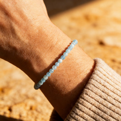 Bracelet Fin en Pierres Naturelles 4mm — Discret & Élégant
