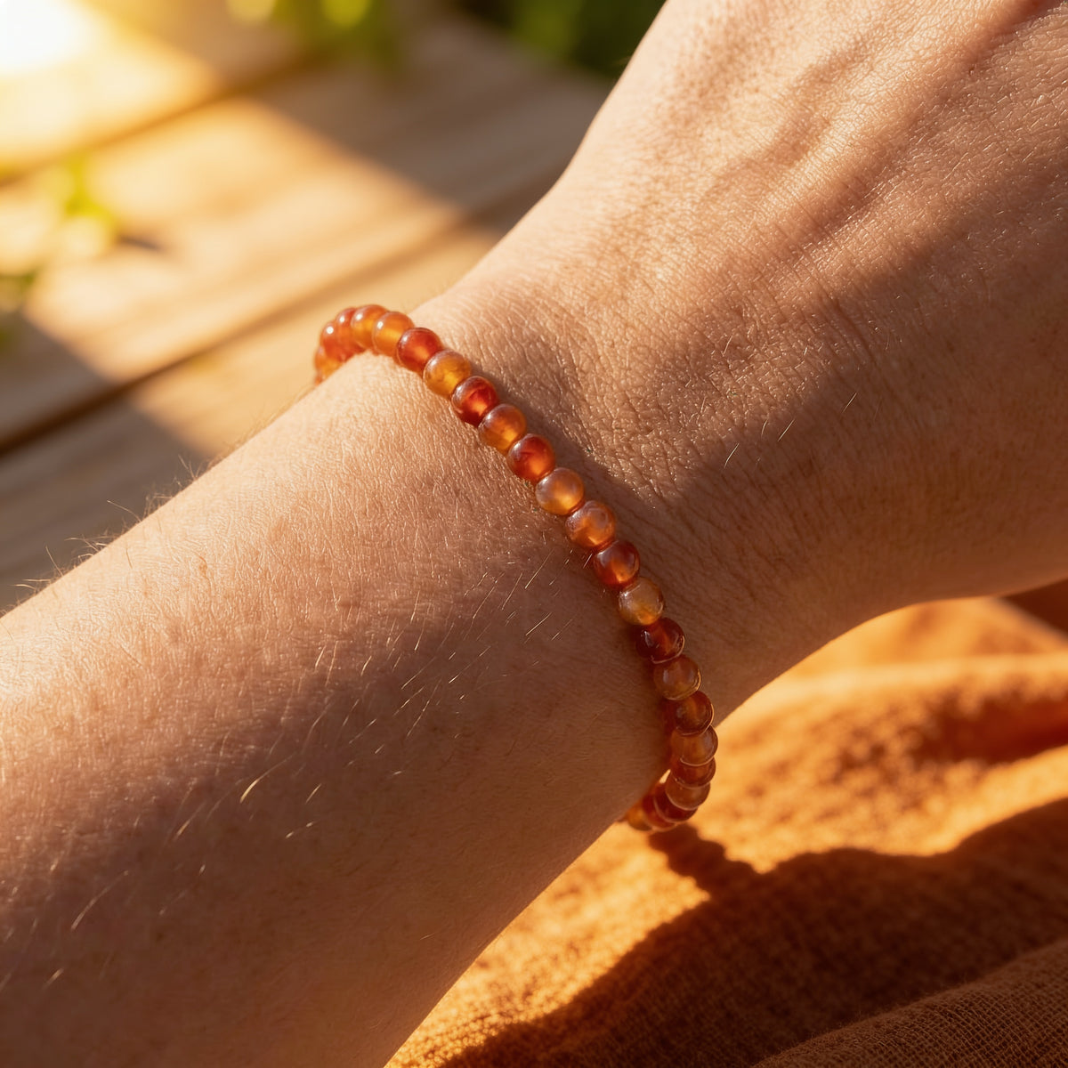 Bracelet Fin en Pierres Naturelles 4mm — Discret & Élégant