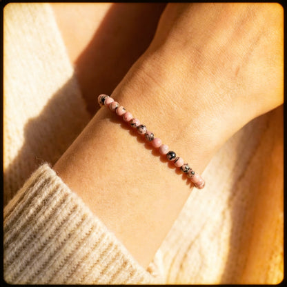 Bracelet Fin en Pierres Naturelles 4mm — Discret & Élégant